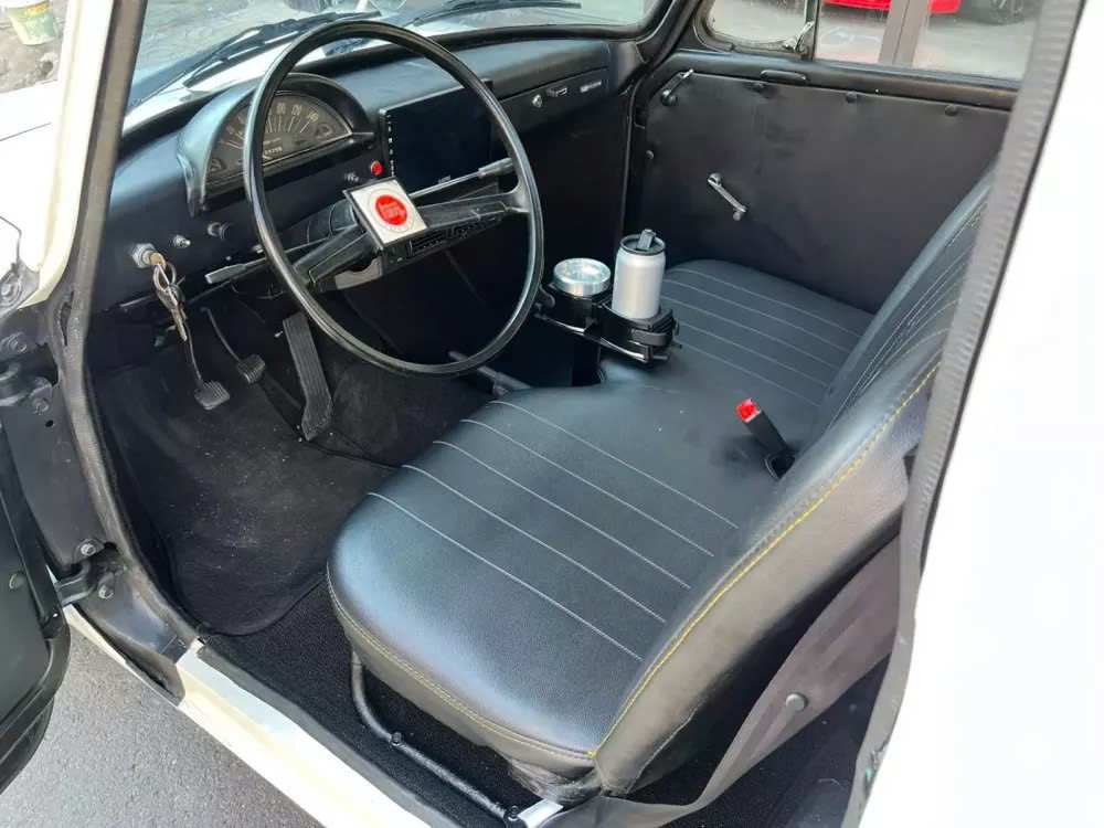 Ngắm bán tải hàng 'độc' Toyota Publica của 'Qua' Vũ tại Việt Nam