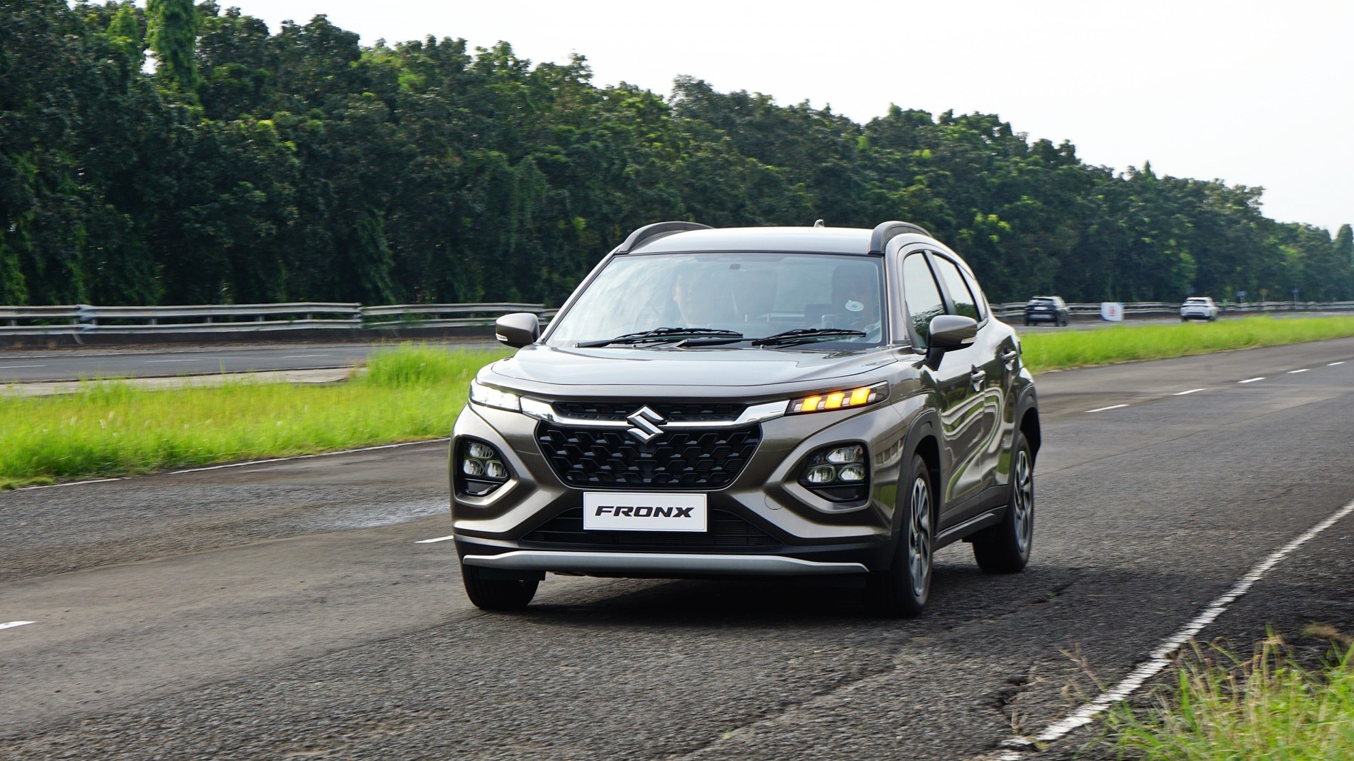 Xem trước Suzuki Fronx: Tân binh gầm cao cỡ nhỏ sắp ra mắt tại Việt Nam