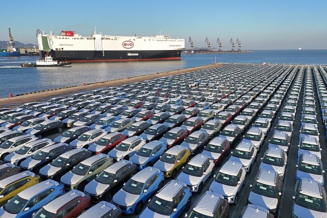 Xe điện sẽ chiếm 25% tổng lượng xe tiêu thụ trong năm 2025, Trung Quốc là động lực thúc đẩy chính