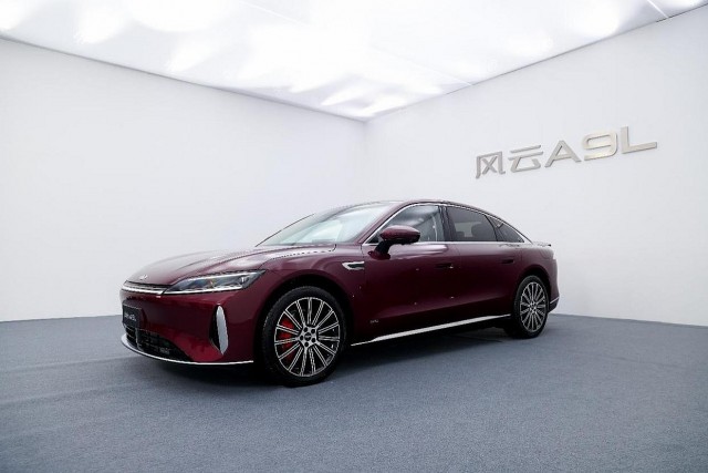 Chery chính thức ra mắt Fulwin A9L - Sedan hybrid cỡ C cao cấp mới, nhấn mạnh tính năng an toàn