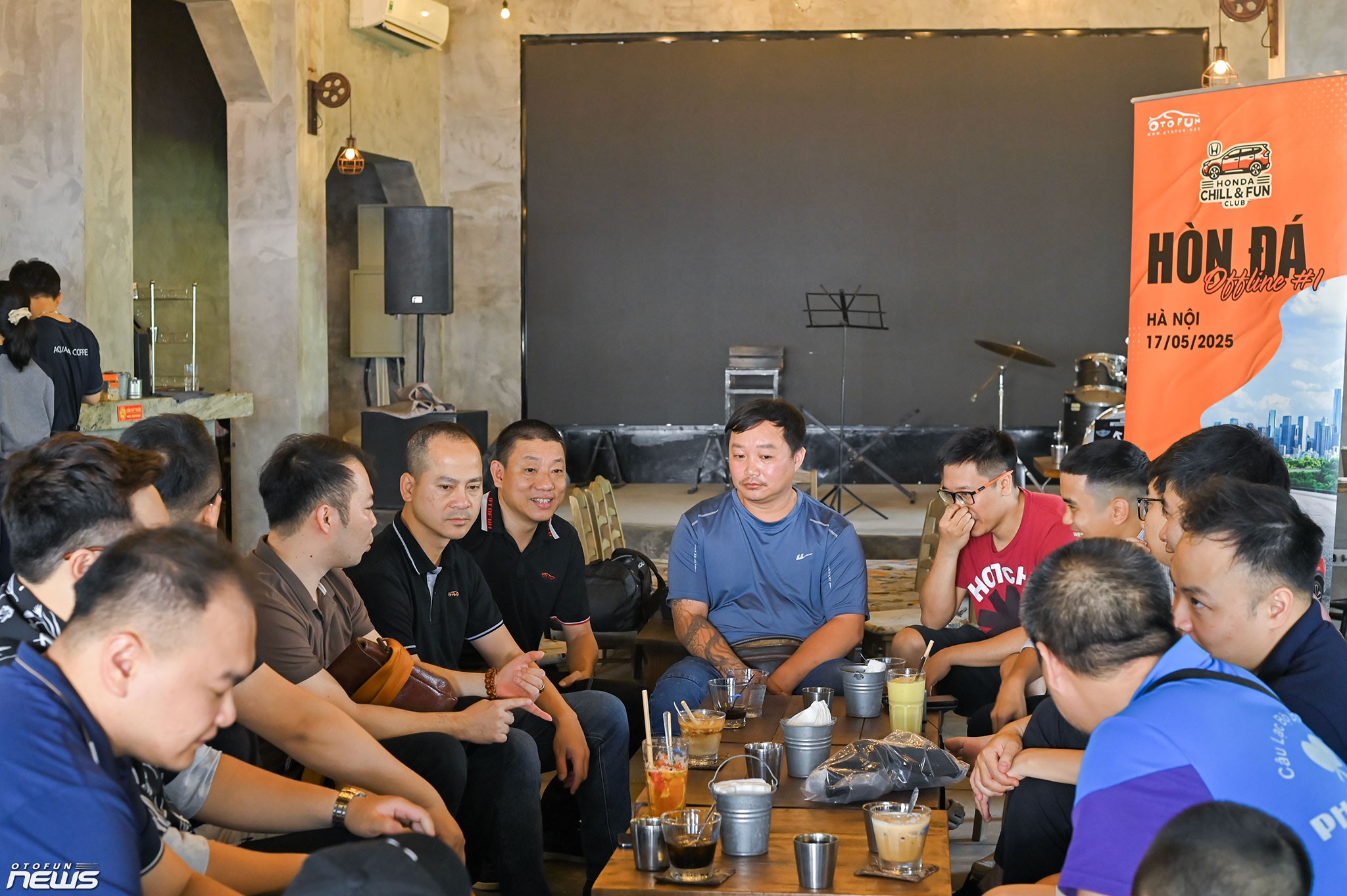 Buổi offline đầu tiên của Câu lạc bộ những người yêu xe Honda tại Hà Nội Buổi offline đầu tiên của Câu lạc bộ những người yêu xe Honda tại Hà Nội