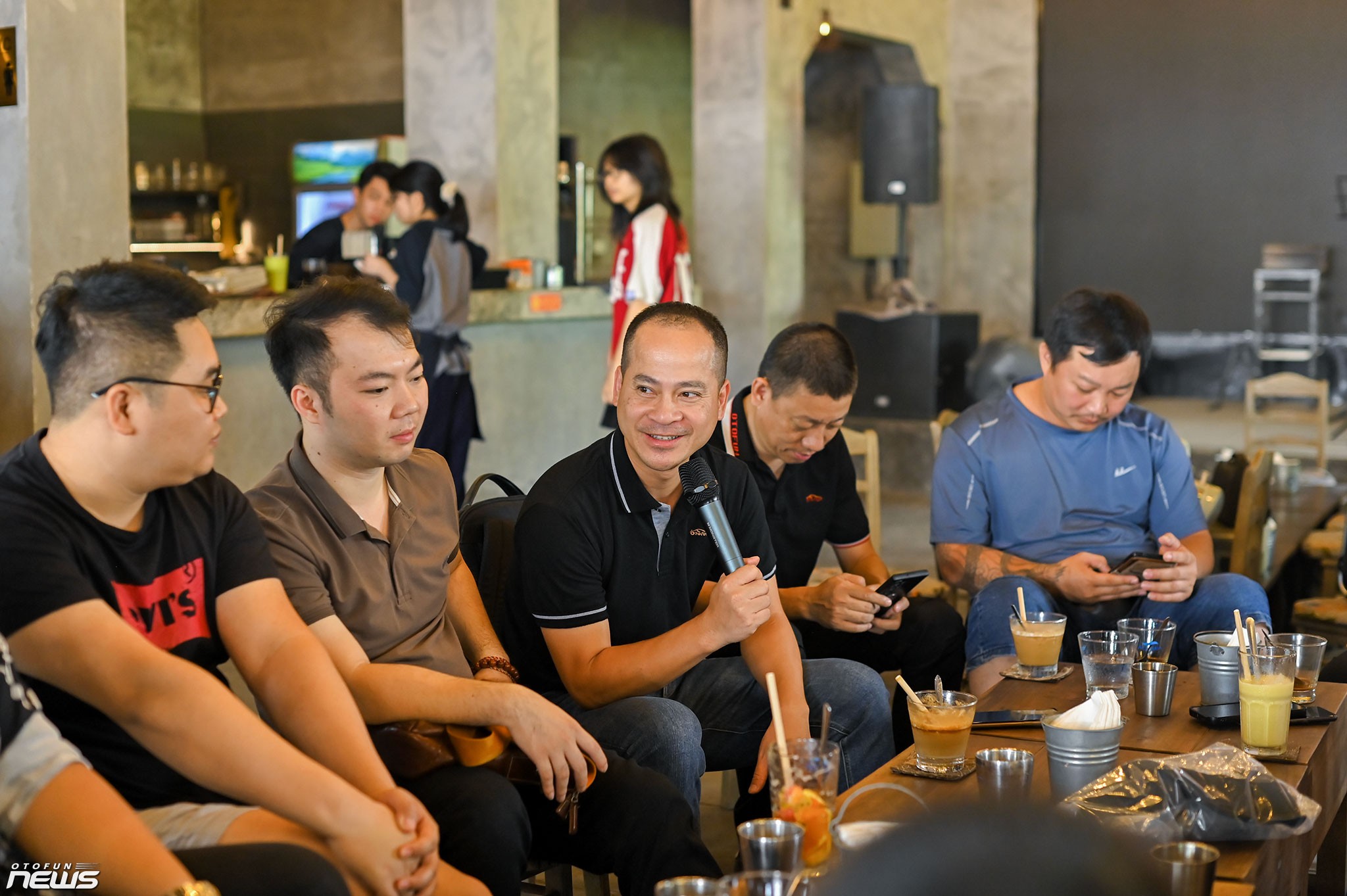 Buổi offline đầu tiên của Câu lạc bộ những người yêu xe Honda tại Hà Nội Buổi offline đầu tiên của Câu lạc bộ những người yêu xe Honda tại Hà Nội