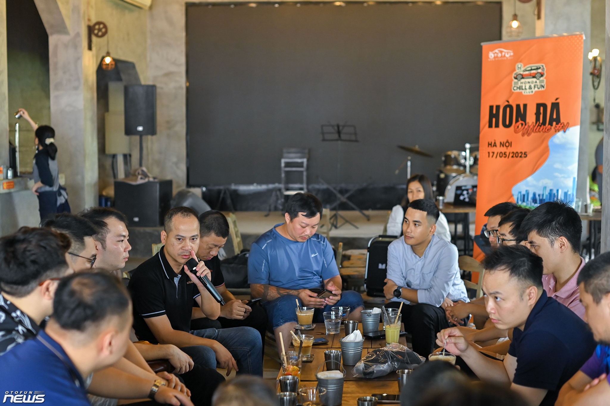 Buổi offline đầu tiên của Câu lạc bộ những người yêu xe Honda tại Hà Nội Buổi offline đầu tiên của Câu lạc bộ những người yêu xe Honda tại Hà Nội