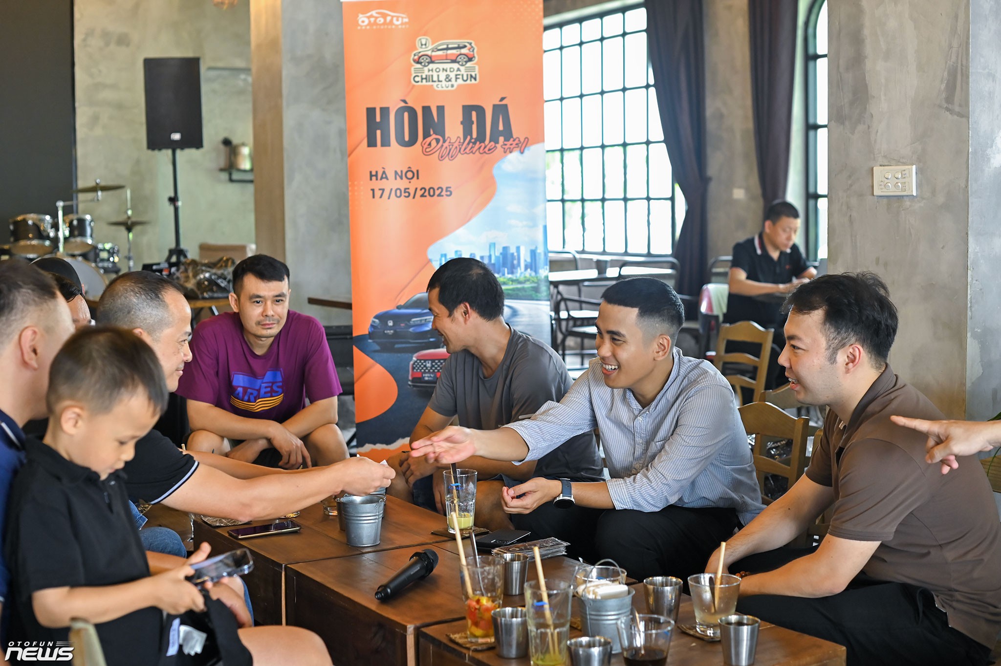 Buổi offline đầu tiên của Câu lạc bộ những người yêu xe Honda tại Hà Nội Buổi offline đầu tiên của Câu lạc bộ những người yêu xe Honda tại Hà Nội