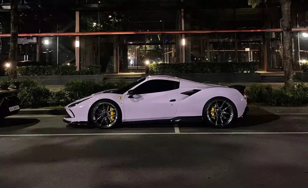 Ngắm cặp siêu phẩm độ xuất hiện tại TP HCM Lamborghini Aventador xuất hiện tại TP HCM