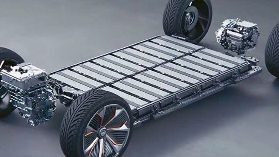 Có cần mua "bảo hiểm pin xe điện" ?