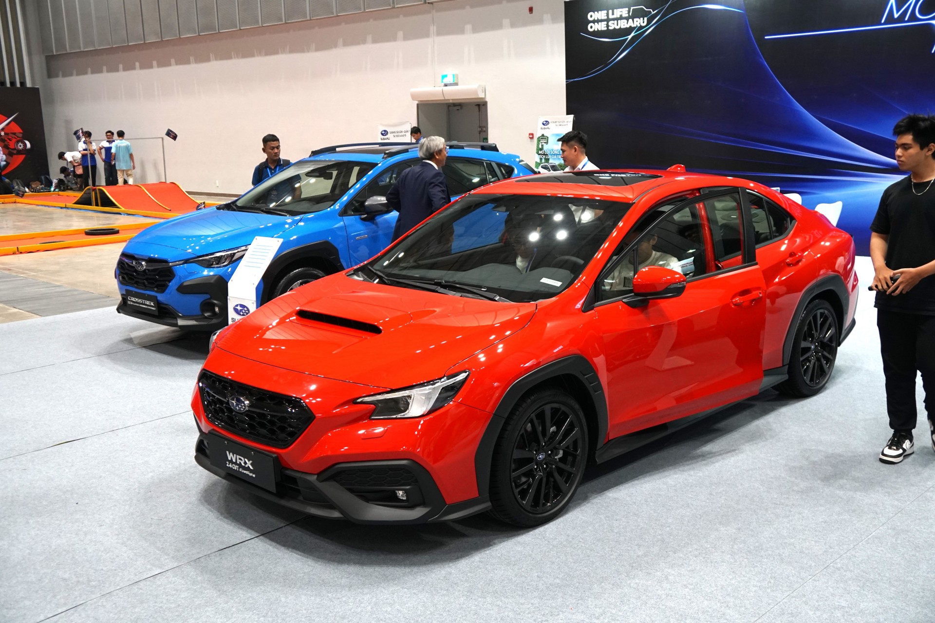 Hơn 400 doanh nghiệp hội tụ tại triển lãm Autotech & Cons & Trans 2025 Hơn 400 doanh nghiệp hội tụ tại triển lãm Autotech & Cons & Trans 2025