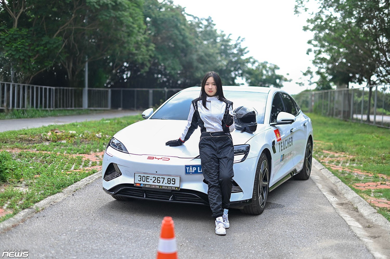 Cha và con gái lái xe hơn 1.500 km từ Hà Nội vào Bình Dương đua PVOIL VGC 2025