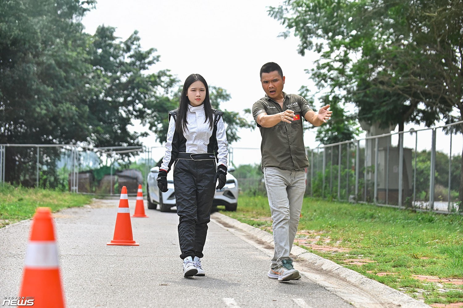 Cha và con gái lái xe hơn 1.500 km từ Hà Nội vào Bình Dương đua PVOIL VGC 2025