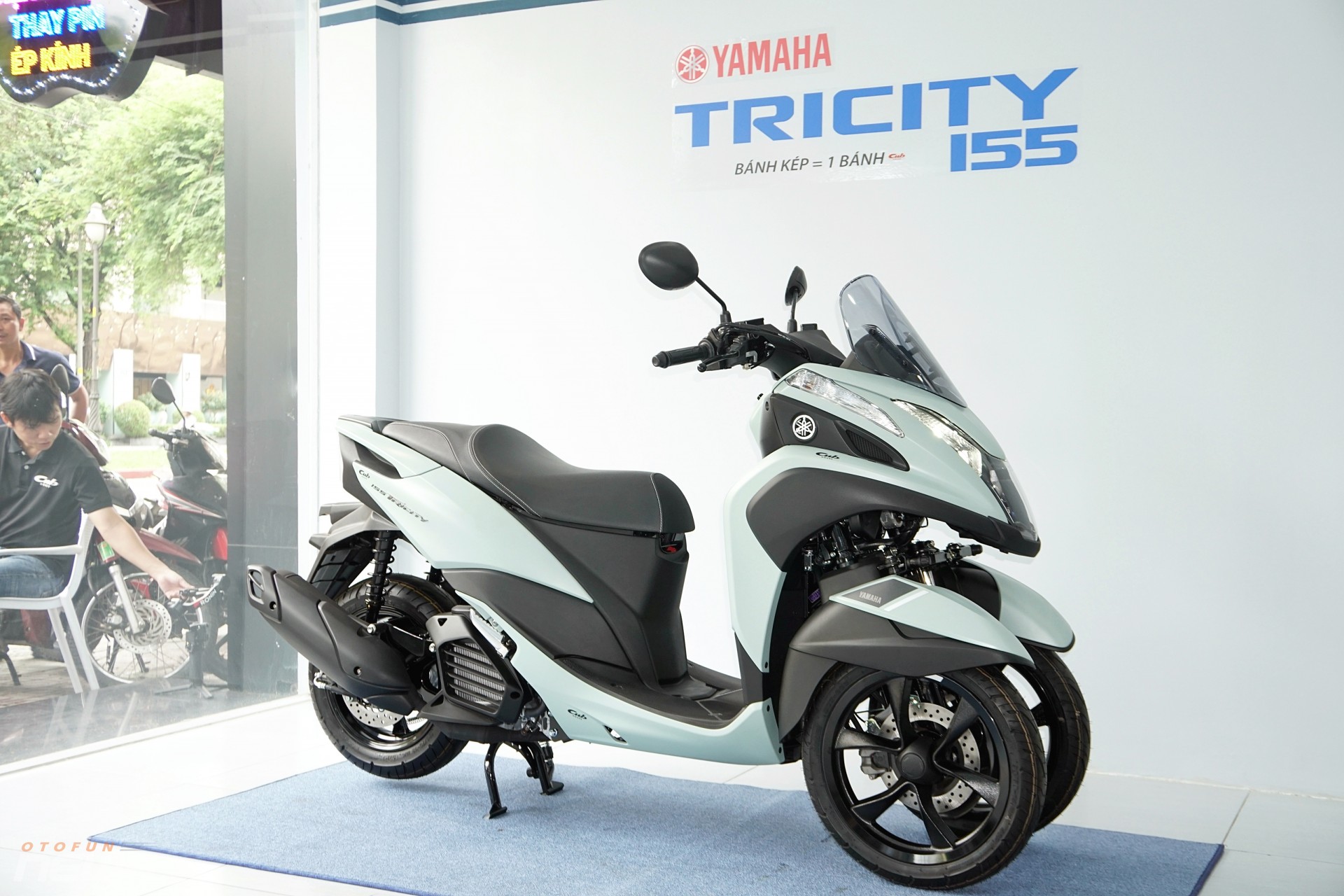 Xe tay ga 'bánh kép' Yamaha Tricity 155 xuất hiện tại Việt Nam