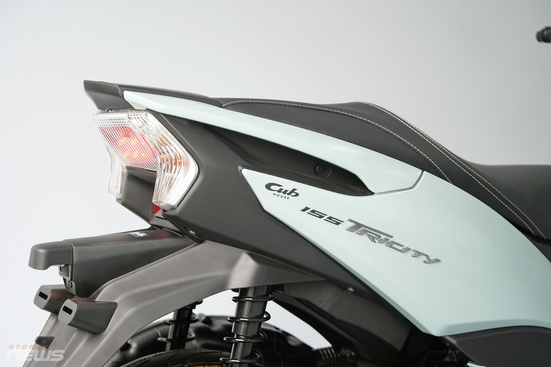 Xe tay ga 'bánh kép' Yamaha Tricity 155 xuất hiện tại Việt Nam