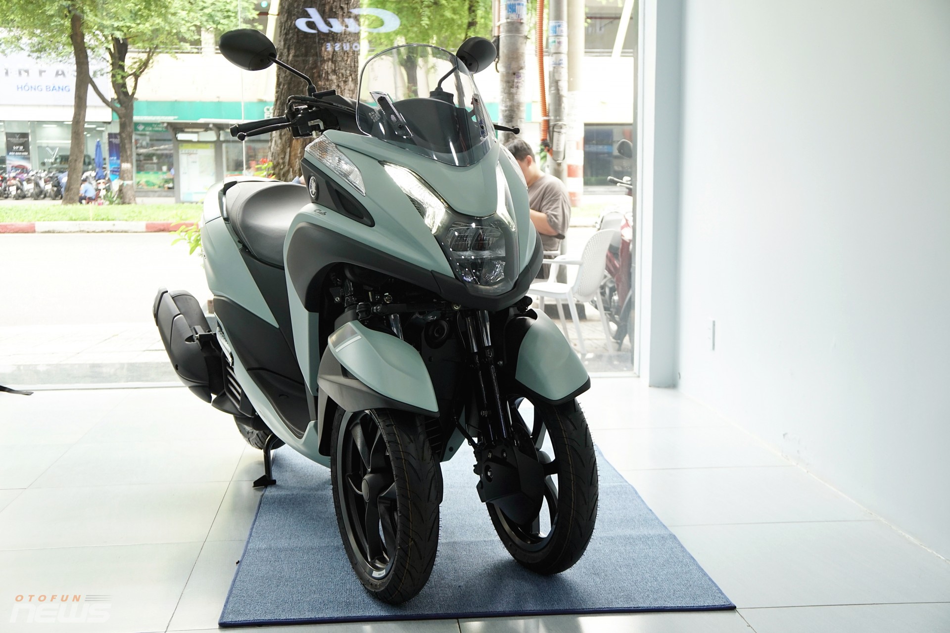 Xe tay ga 'bánh kép' Yamaha Tricity 155 xuất hiện tại Việt Nam