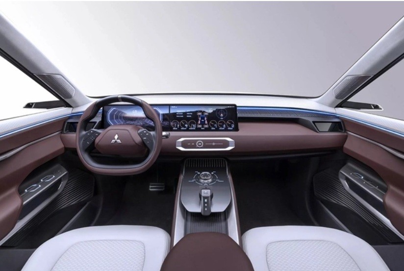 SUV 7 chỗ mới của Mitsubishi là DST Concept sắp ra mắt tại Hà Nội