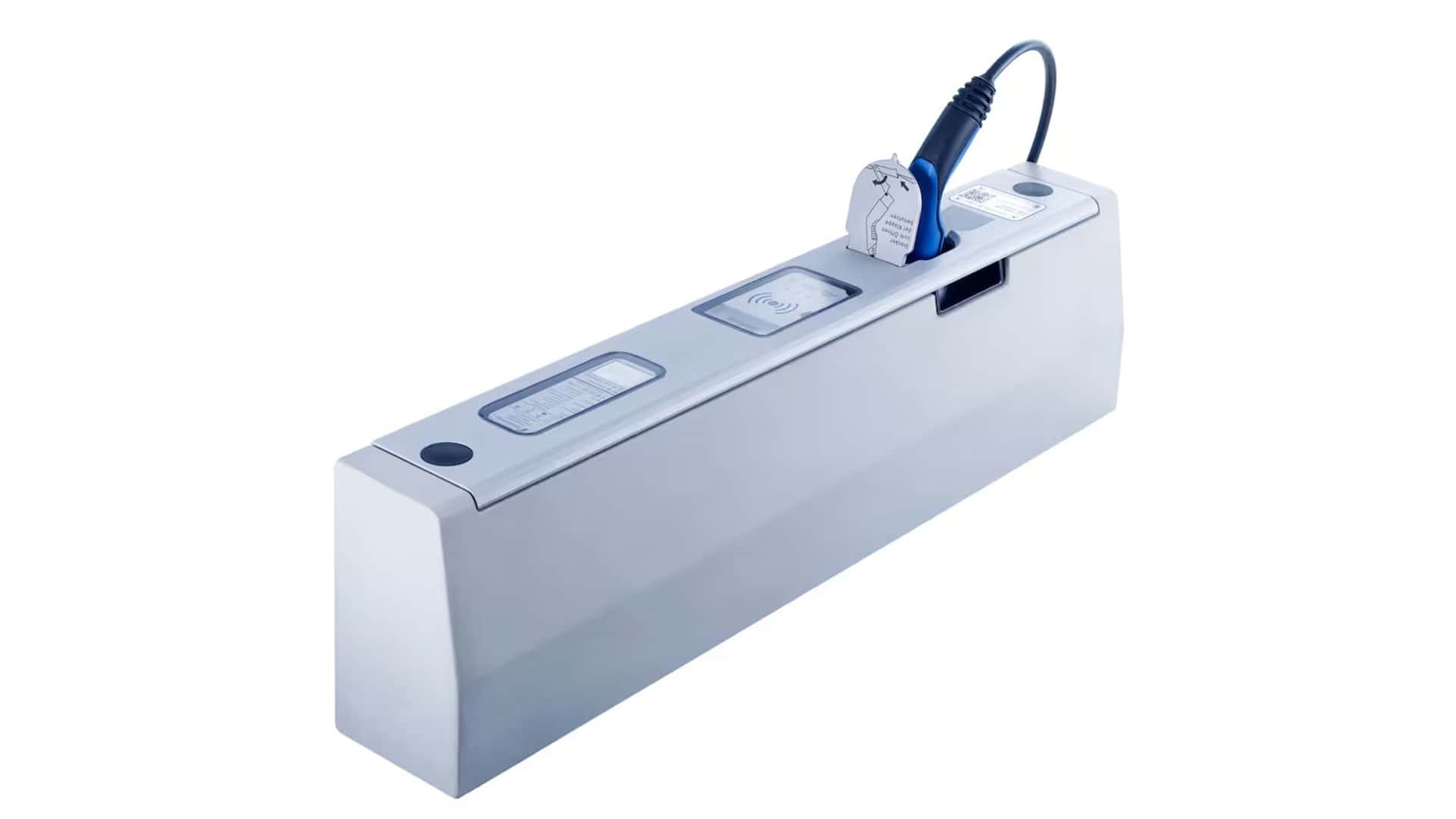 Curb Charger - Trạm sạc xe điện lề đường tiện lợi của nhà sản xuất vũ khí Rheinmetall