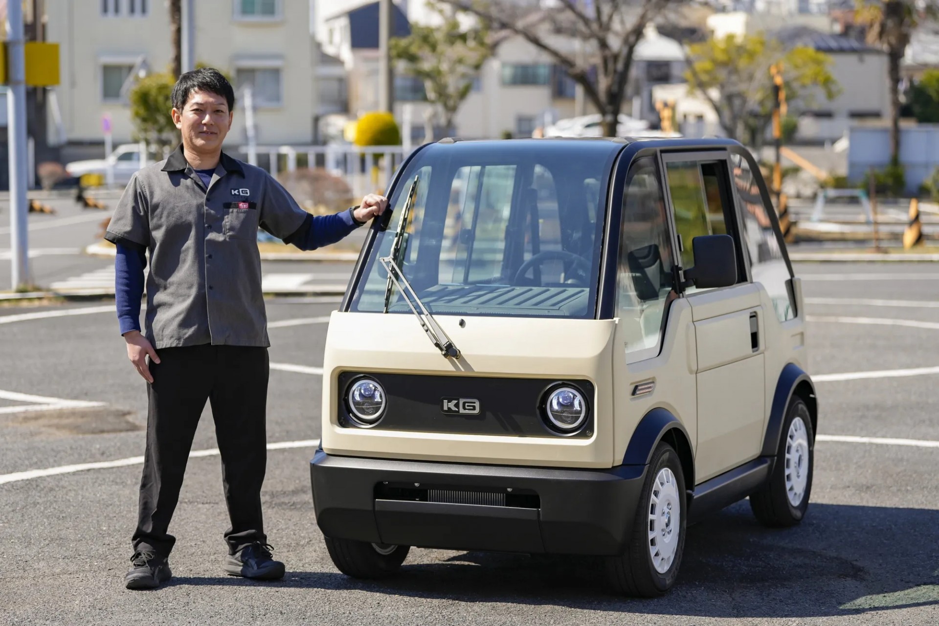 Mẫu xe điện tí hon Nhật Bản giá chỉ 180 triệu đồng đang 