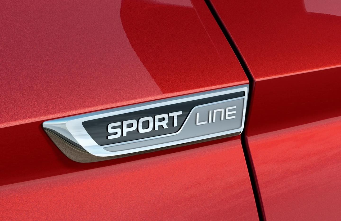 Skoda Karoq ra mắt tại Việt Nam, cạnh tranh Honda CR-V và Mazda CX-5