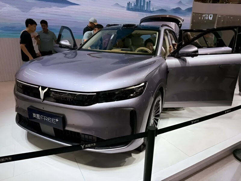 Những mẫu xe nổi bật tại Triển lãm Ô tô Thâm Quyến 2025