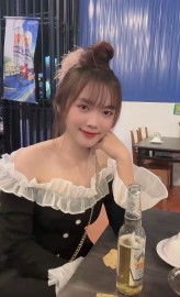 Nữ tài xế xe tải Tây Nguyên xinh đẹp yêu nghề vì thích bôn ba