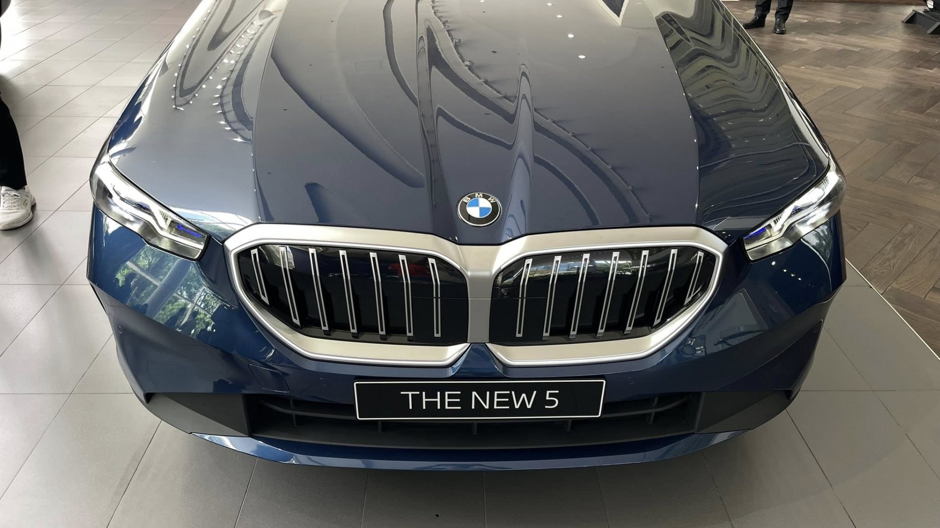 BMW X3 và 5 Series 2025 cập bến Việt Nam, nhiều công nghệ chưa từng có