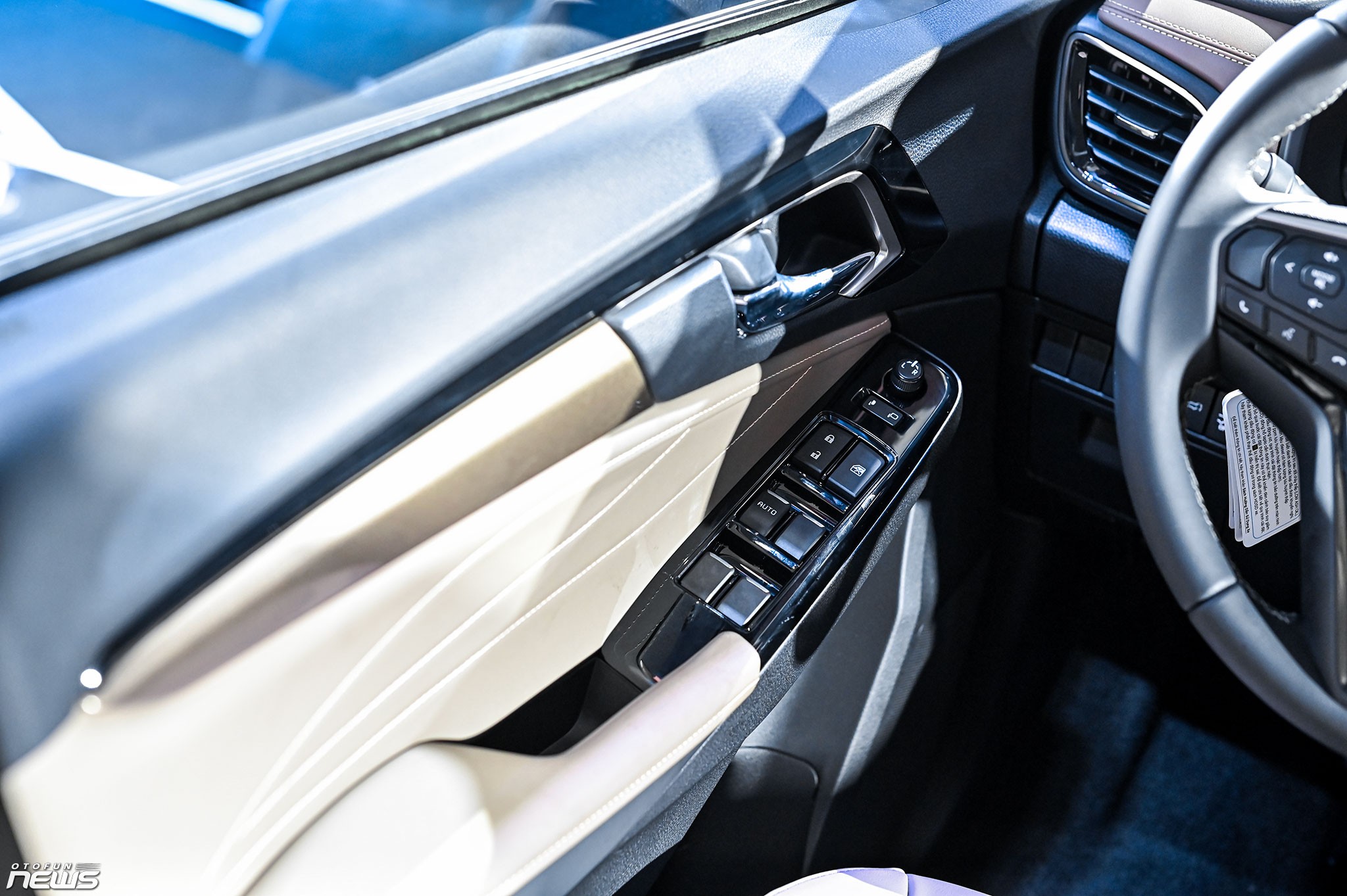 Chi tiết Isuzu mu-X 2025 - 