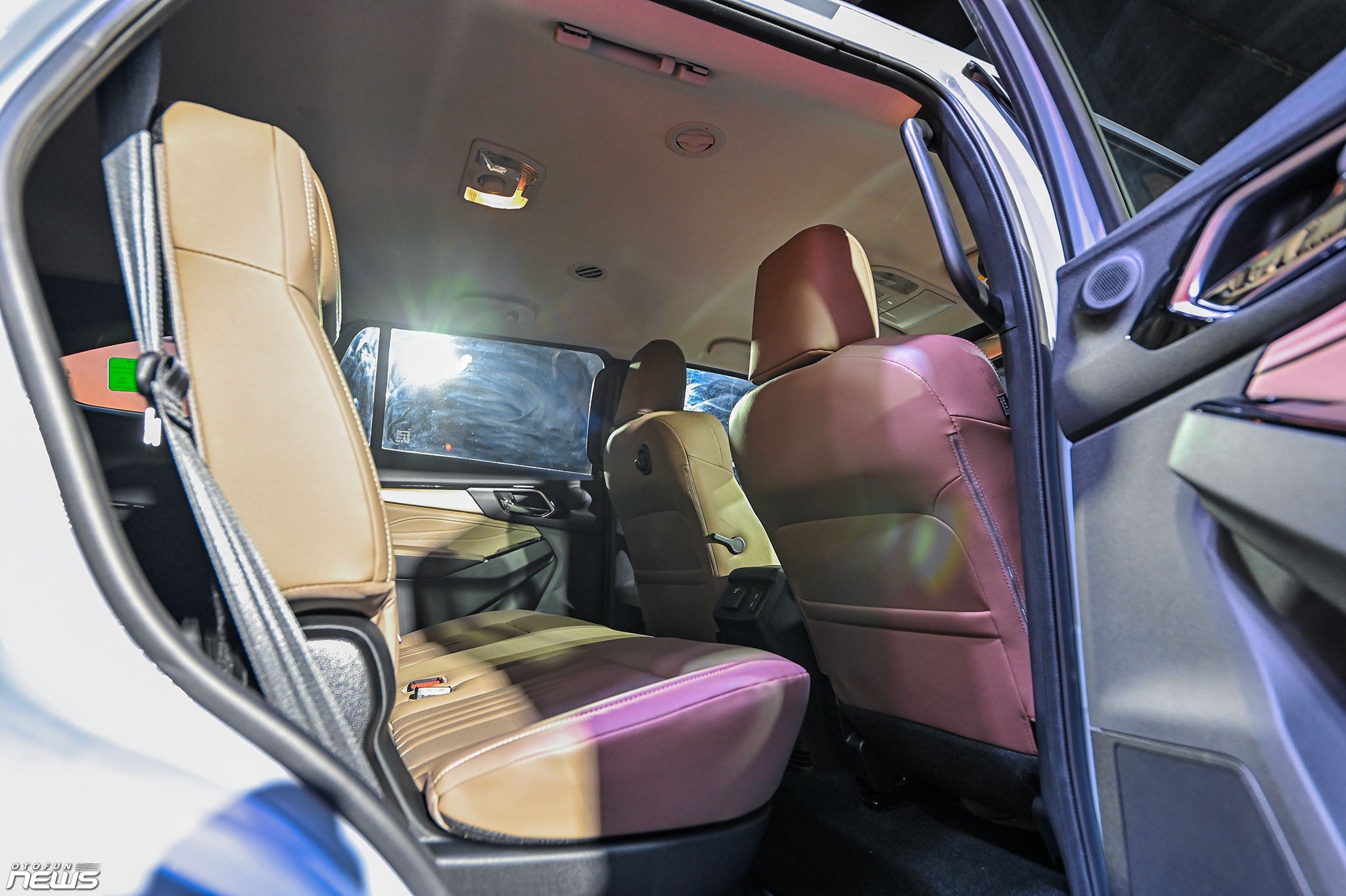 Chi tiết Isuzu mu-X 2025 - 