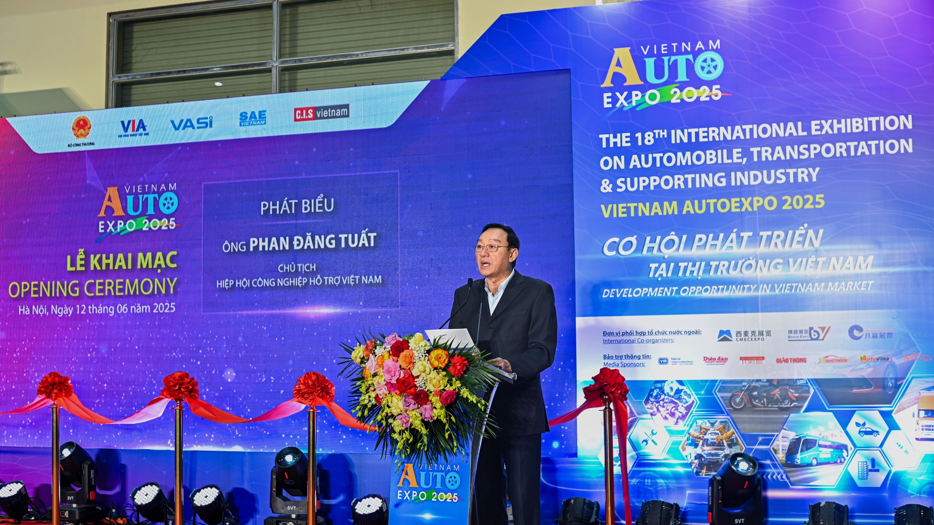 Triển lãm Vietnam AutoExpo 2025 lần thứ 18 khai mạc