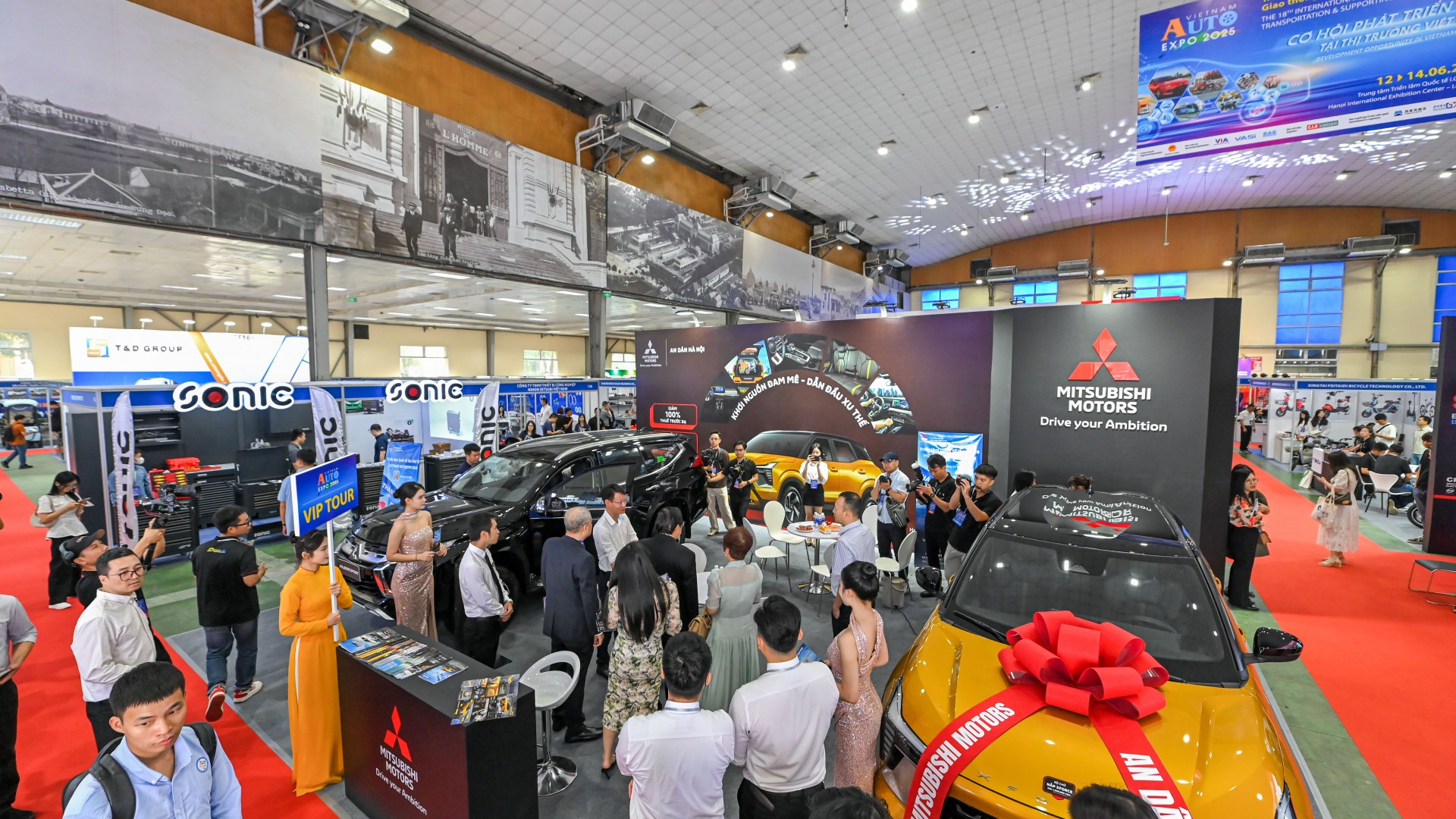 Triển lãm Vietnam AutoExpo 2025 lần thứ 18 khai mạc