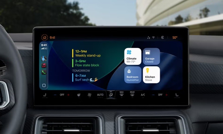 iOS 26 ra mắt, CarPlay lột xác với giao diện kính lỏng và tích hợp AI