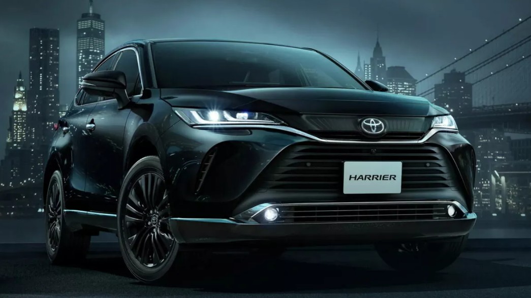 Toyota Harrier 2025 ra mắt với nhiều nâng cấp, giá quy đổi chỉ 666 triệu đồng