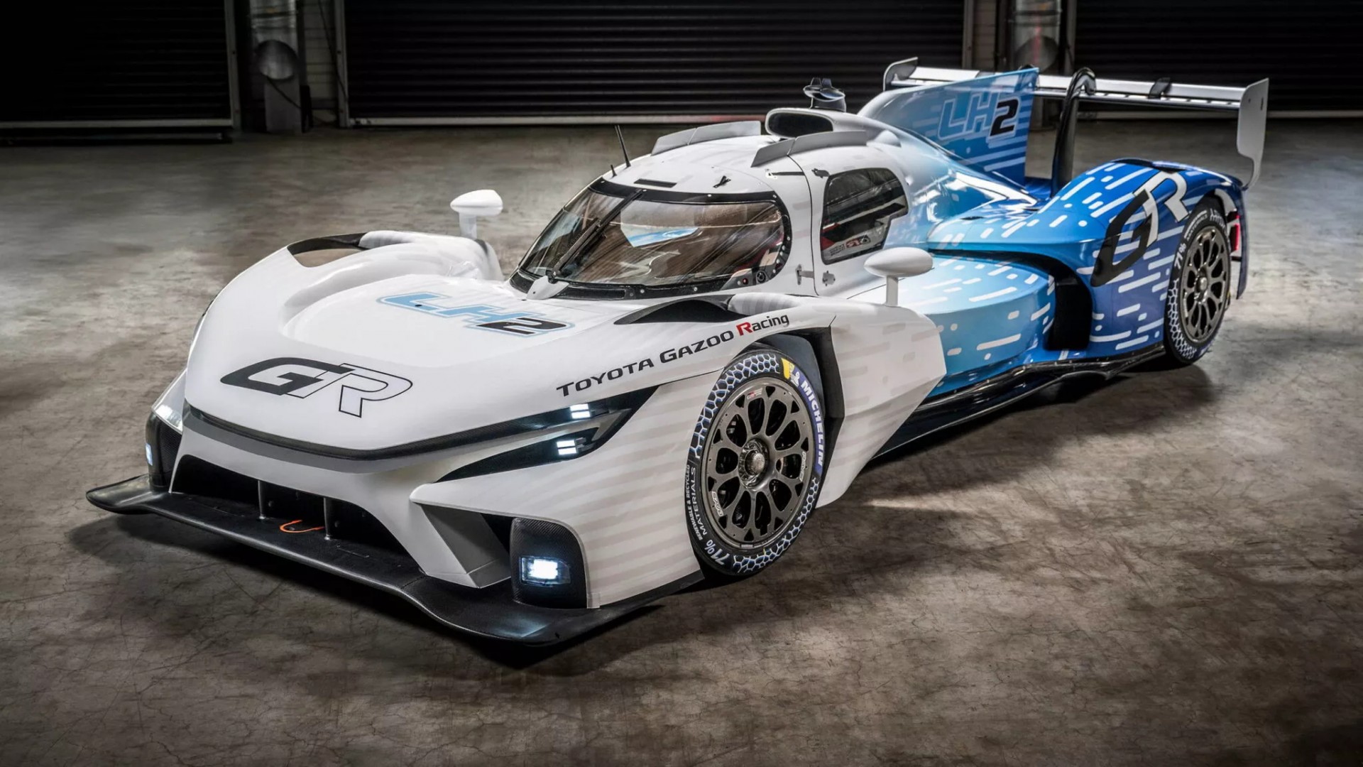 Toyota giới thiệu mẫu xe đua chạy bằng hydro lỏng GR LH2 Racing Concept