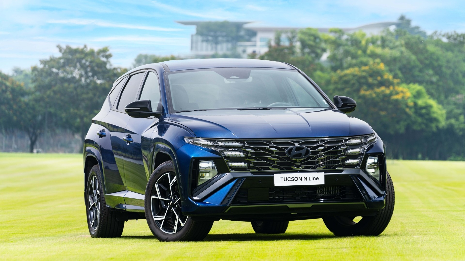 Hyundai Tucson N Line ra mắt, thể thao hơn, giá 989 triệu đồng