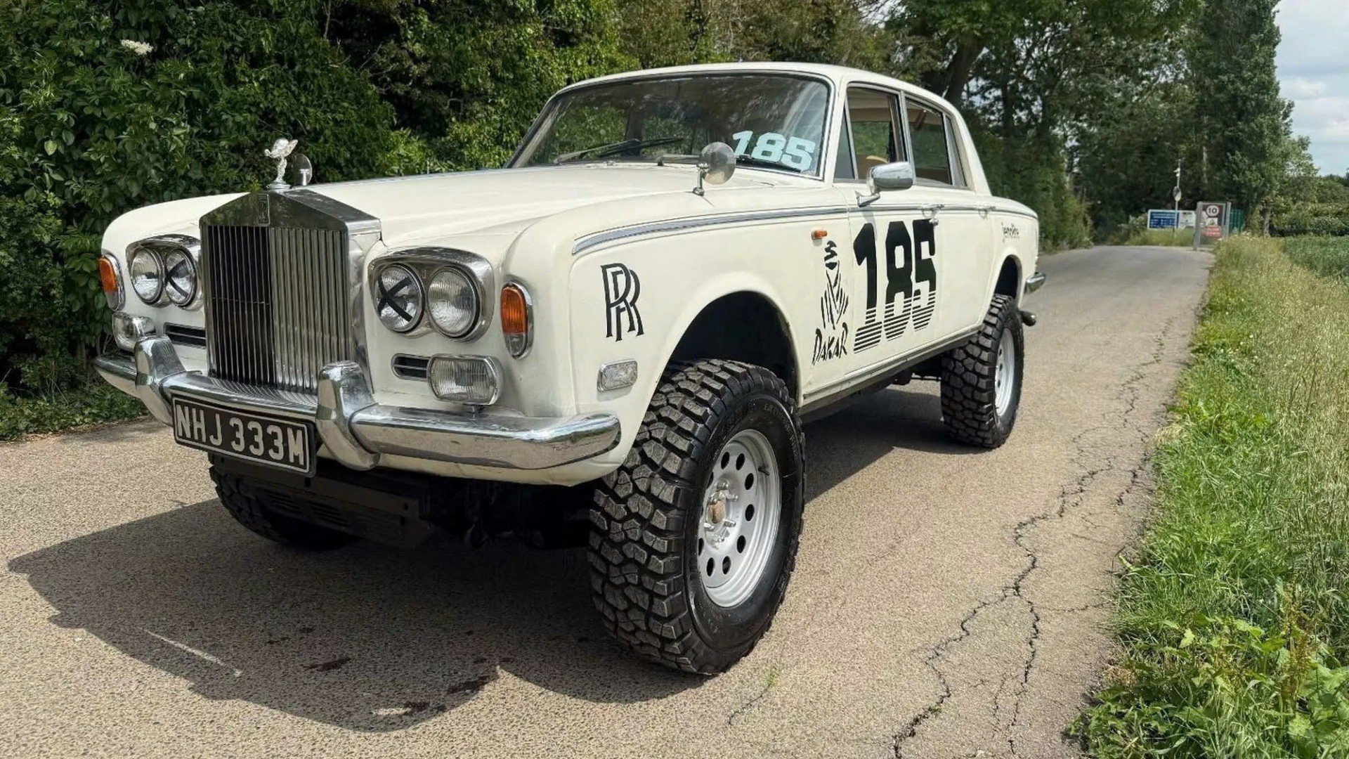 Rolls-Royce offroad, tin được không?