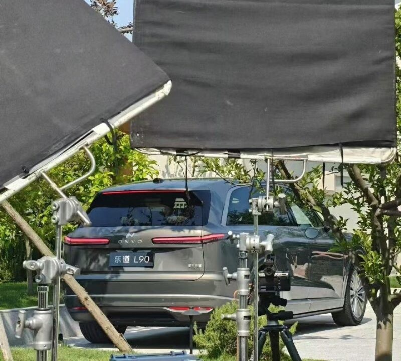 SUV điện cỡ lớn Onvo L90 giá dưới một tỷ đồng hé lộ hình ảnh phiên bản sản xuất Onvo L90 dự kiến ra mắt thị trường nội địa Trung Quốc vào quý III năm 2025