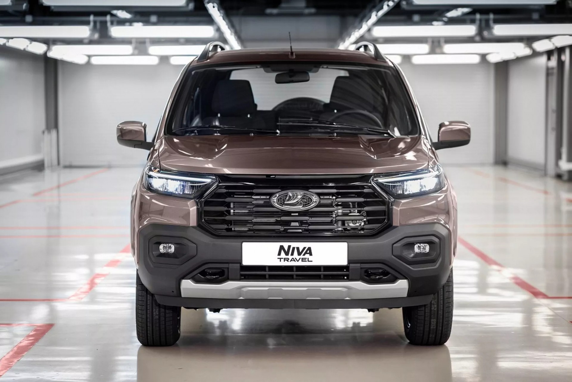 Lada Niva Travel sắp vào Việt Nam có bản mới, thay đổi từ ngoại thất đến động cơ