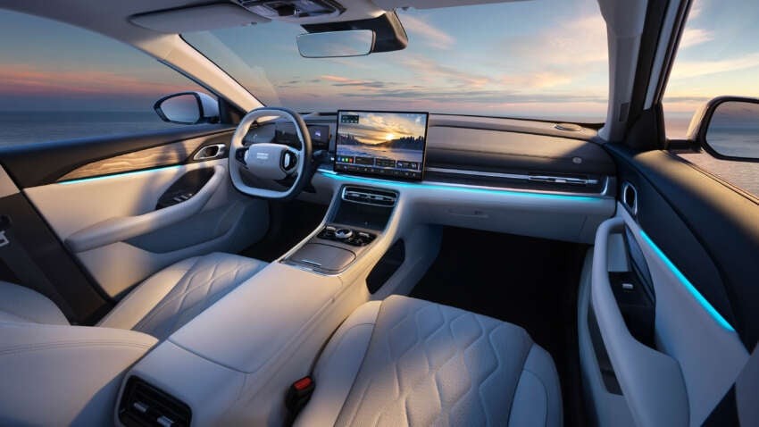 Chi tiết xe PHEV có thể chạy 2.100 km Geely Galaxy A7 EM-i, với hệ thống hybrid công nghệ AI