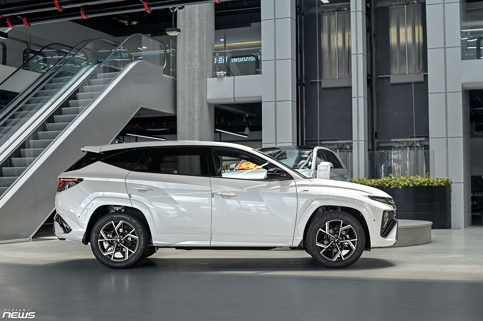 Chi tiết Hyundai Tucson N Line giá 989 triệu đồng