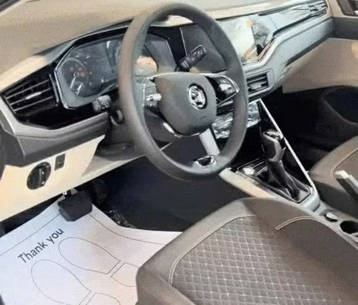 Mẫu sedan cỡ B Skoda Slavia ra mắt Việt Nam có giá bao nhiêu