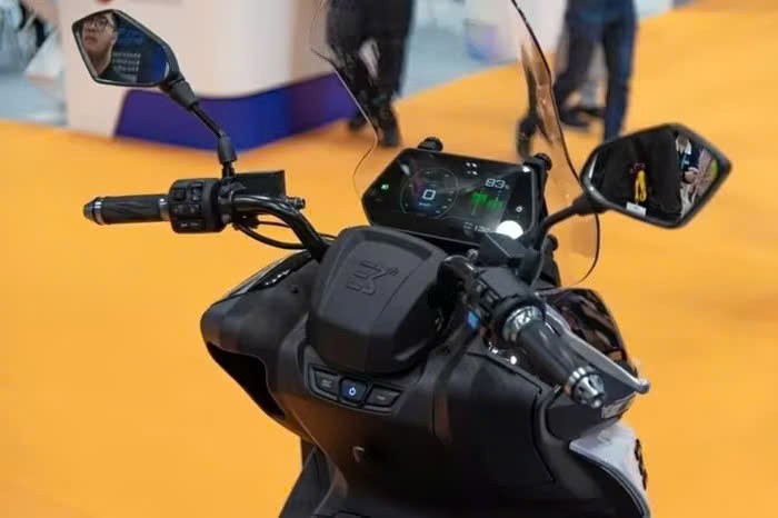Xe máy điện E3 Mobility Deux7 sắp mở bán tại Việt Nam, giá dự kiến 100 triệu đồng