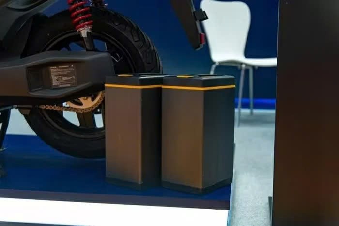 Xe máy điện E3 Mobility Deux7 sắp mở bán tại Việt Nam, giá dự kiến 100 triệu đồng