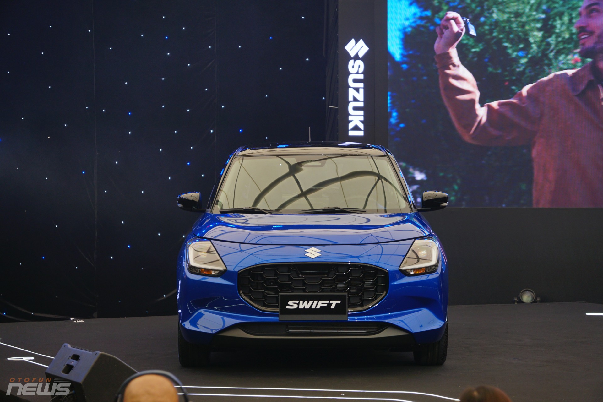 Suzuki Swift 2025 nhập khẩu từ Nhật, giữ nguyên giá 569 triệu đồng