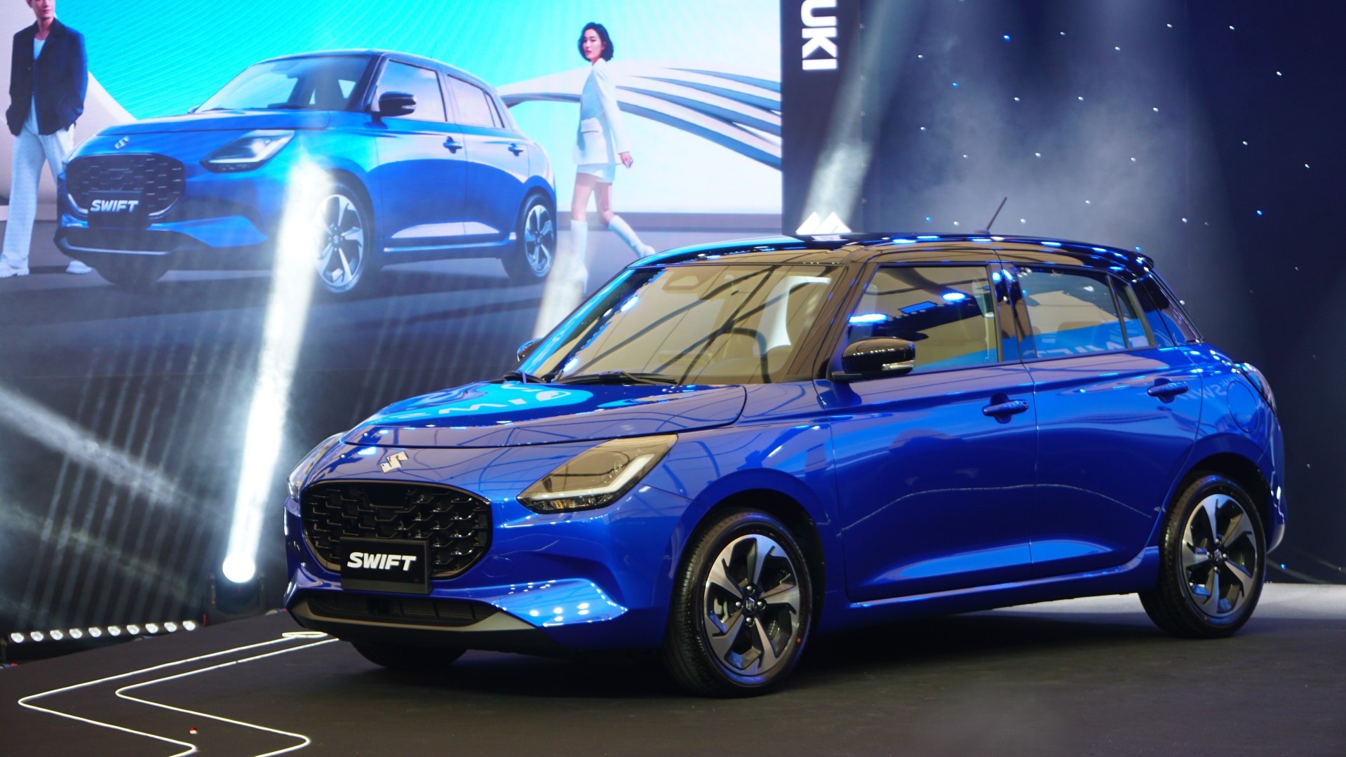 Suzuki New Swift 2025 tái xuất thị trường Việt: Giải pháp đô thị toàn diện cho người dùng hiện đại
