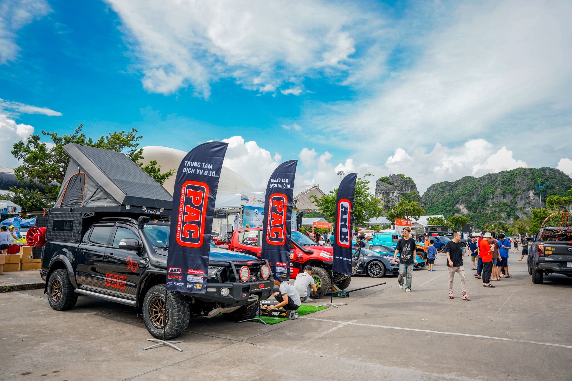 Lái thử 27 mẫu xe đến từ 7 thương hiệu lớn tại Lễ hội Xe Fun Wheels Festival Hạ Long 2025