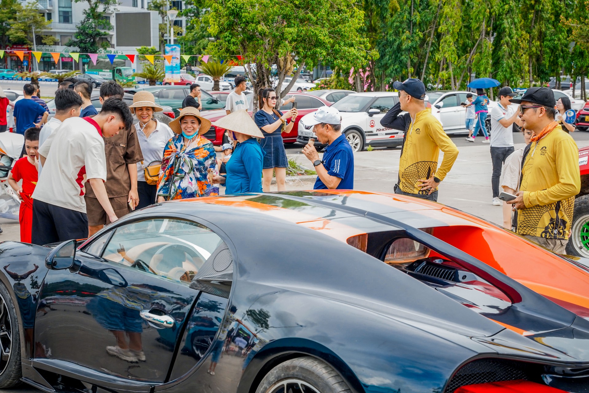 Lái thử 27 mẫu xe đến từ 7 thương hiệu lớn tại Lễ hội Xe Fun Wheels Festival Hạ Long 2025