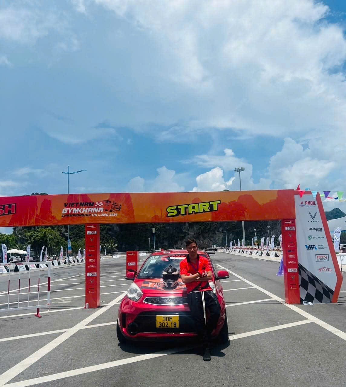 VĐV Nguyễn Văn Việt: Hành trình bền bỉ để chạm tới vạch đích Gymkhana VĐV Nguyễn Văn Việt: Hành trình bền bỉ để chạm tới vạch đích Gymkhana