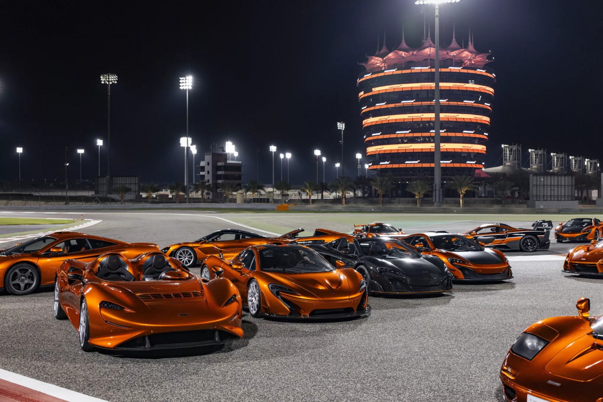 Bộ sưu tập 20 siêu xe McLaren quý hiếm được rao bán, dự tính giá trị hơn 70 triệu USD