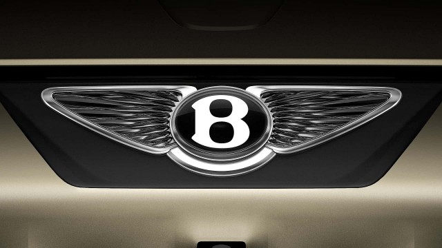 Nhìn lại lịch sử logo "Winged B" đặc trưng của Bentley nhân dịp hãng ra mắt thiết kế mới