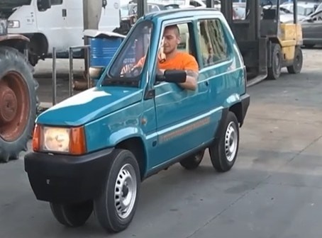 Đây là chiếc xe ô tô mỏng nhất trên thế giới, có chiều rộng chỉ 50 cm