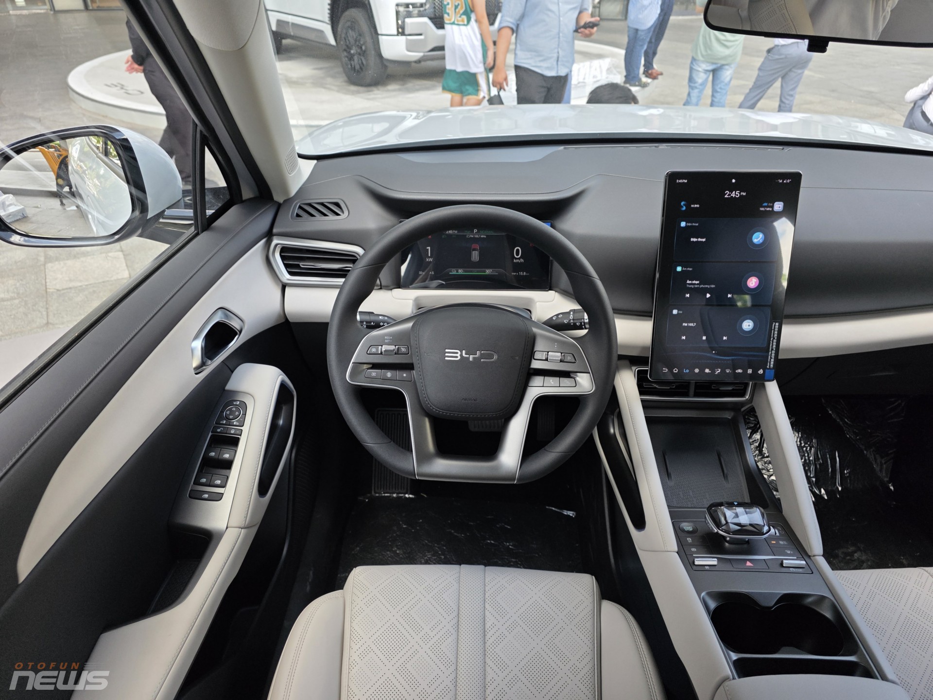 BYD Atto 2 ra mắt, SUV điện giá 669 triệu đồng