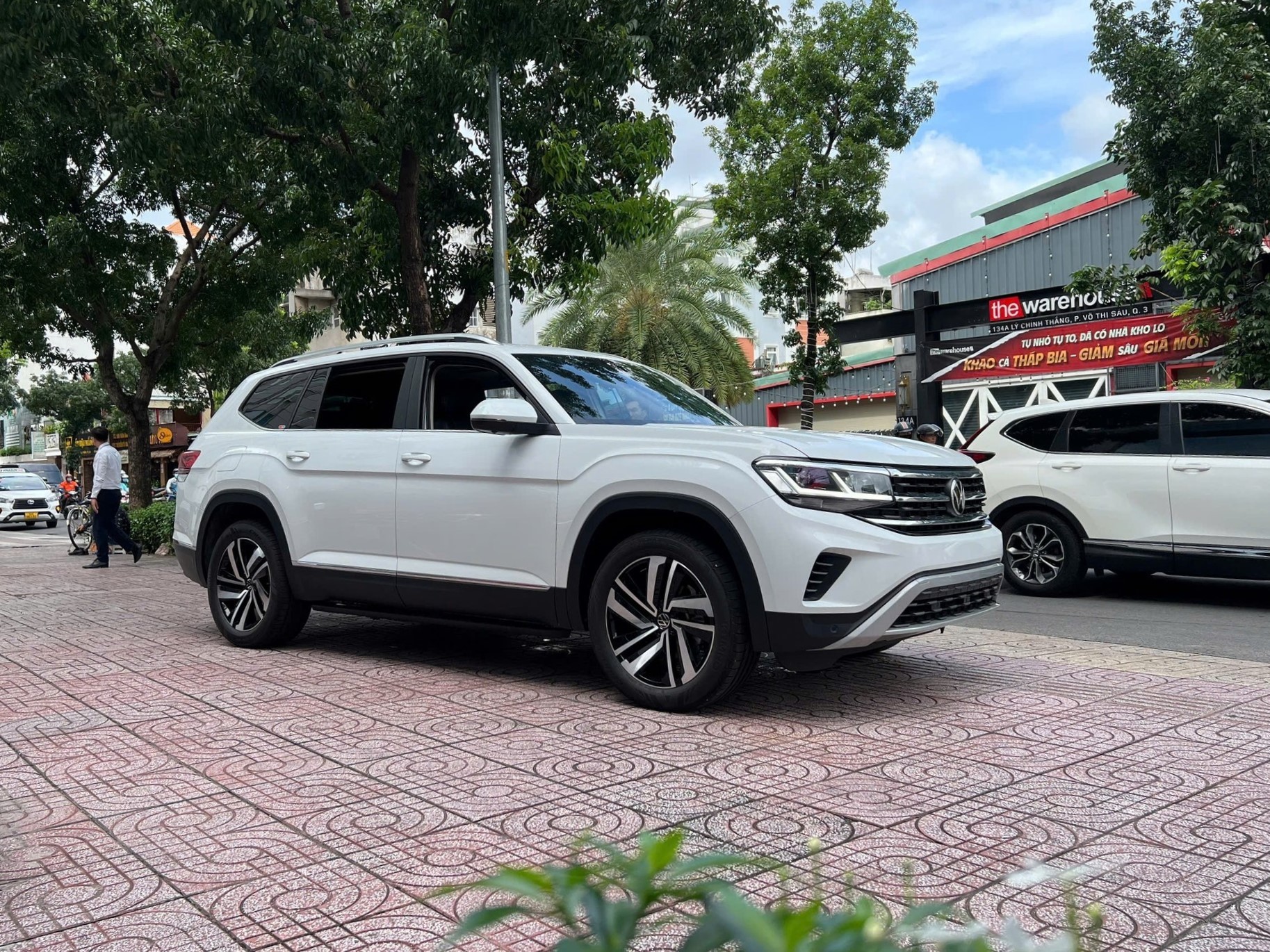 Volkswagen Teramont Limited Edition ưu đãi lớn, giá cạnh tranh trực tiếp Ford Explorer