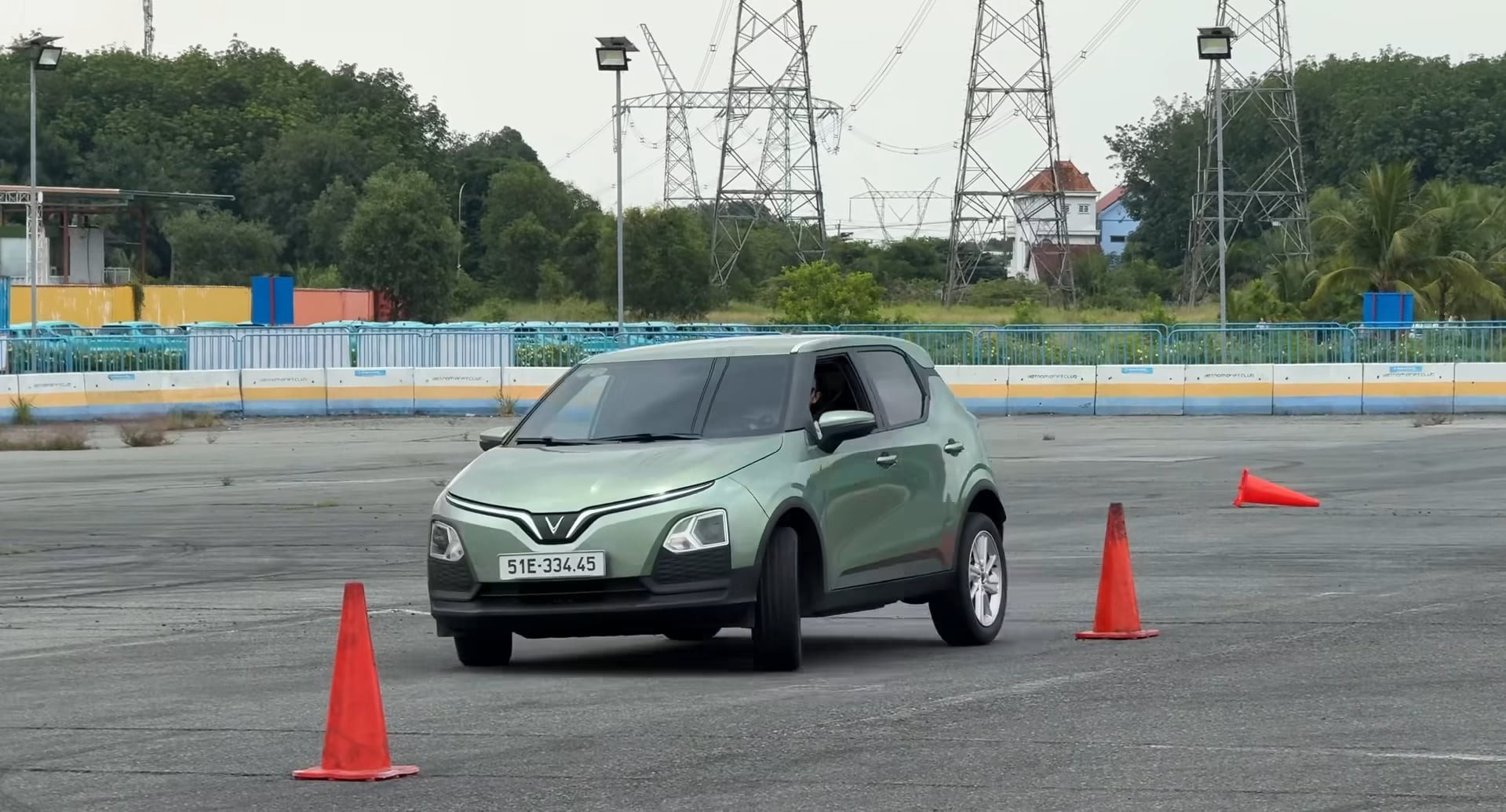 Nguyễn Hùng Đăng Khoa 'thích là nhích' bước vào đường đua Gymkhana PVOIL Cup 2025